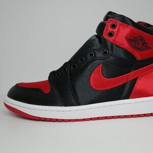 WMNS Air Jordan 1 Retro High OG 'Satin Bred' 2023